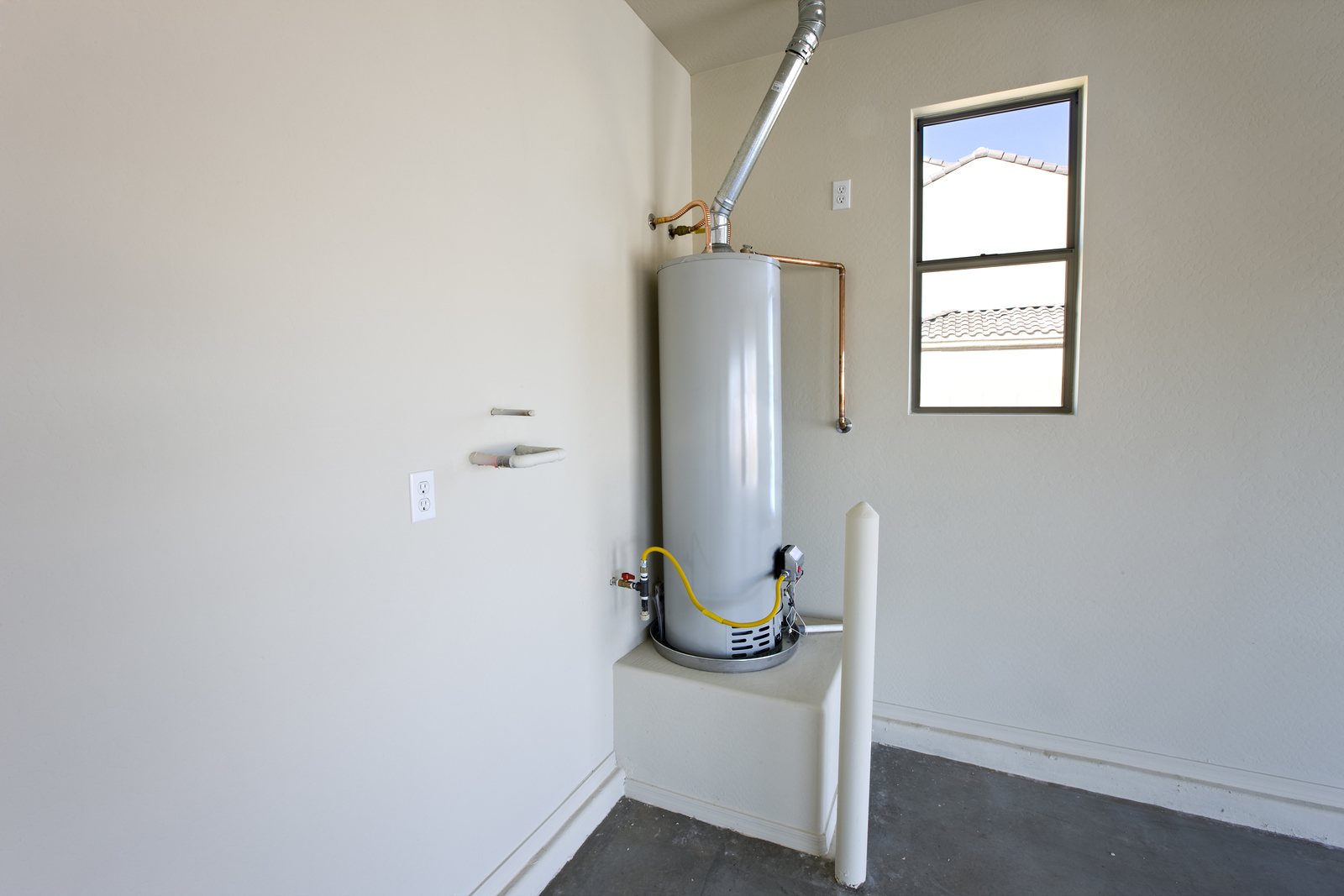 40 Gallon Gas Water Heater Image
